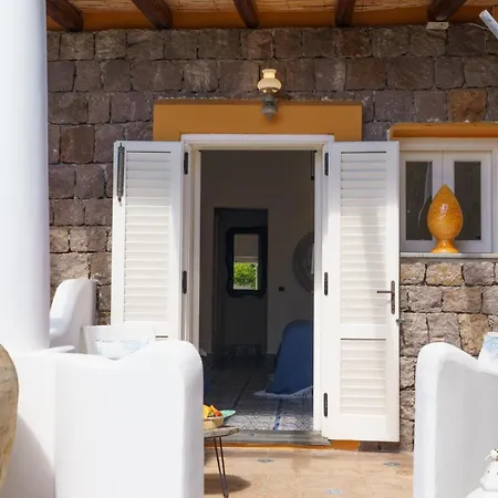 Hotel Oasi Panarea Exterior photo