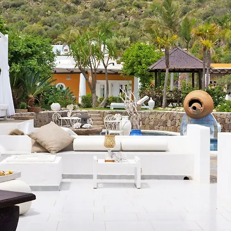 Hotel Oasi Panarea Exterior photo